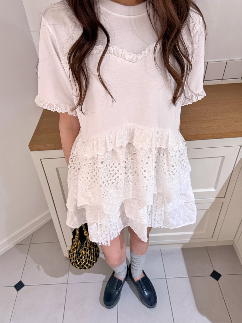 BOUTIQUE-L韓國直郵實拍女裝新款熱賣26夏季推薦T恤蕾絲BOUTIQUE-LT恤