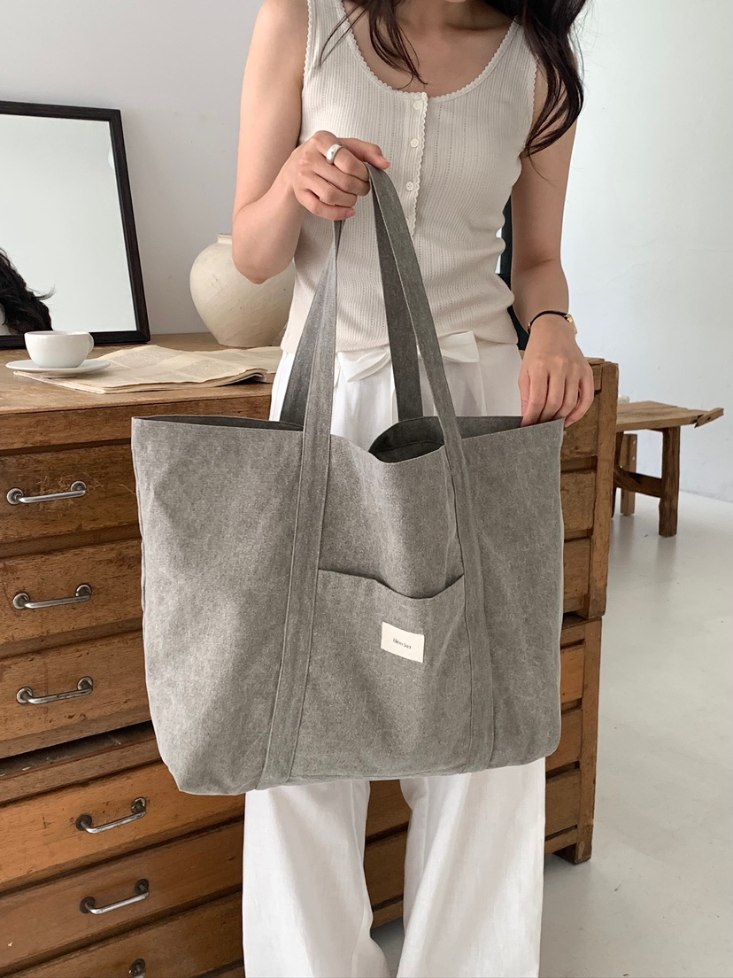 BLEECKER東大門實拍韓國女士新品熱賣休閑吊帶背心刺繡紐扣BLEECKER吊帶/背心