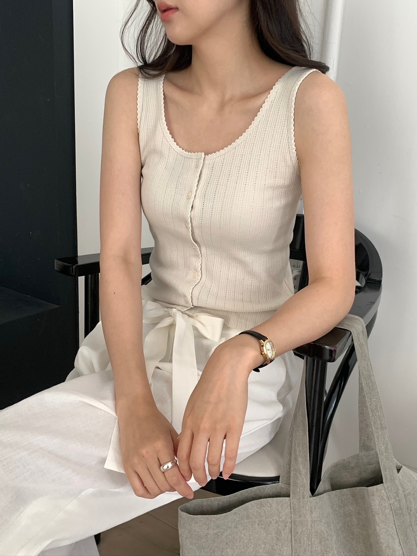 BLEECKER東大門實拍韓國女士新品熱賣休閑吊帶背心刺繡紐扣BLEECKER吊帶/背心