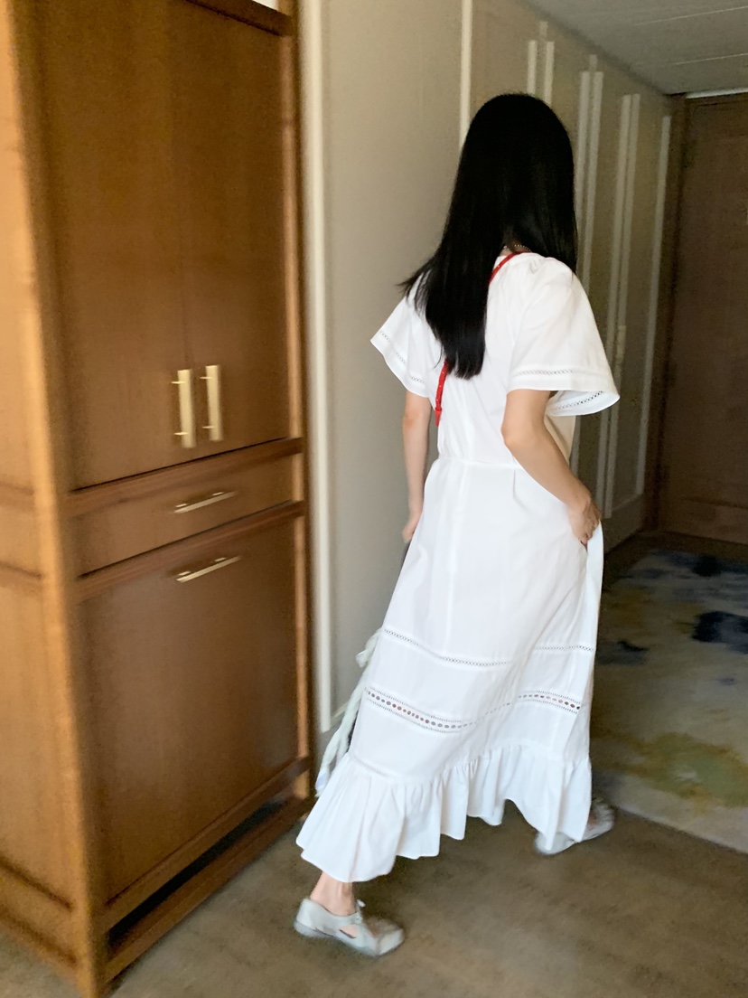 LOFN韓國東大門直郵女士新款推薦人氣休閑連衣裙OPS含腰繩LOFN連衣裙