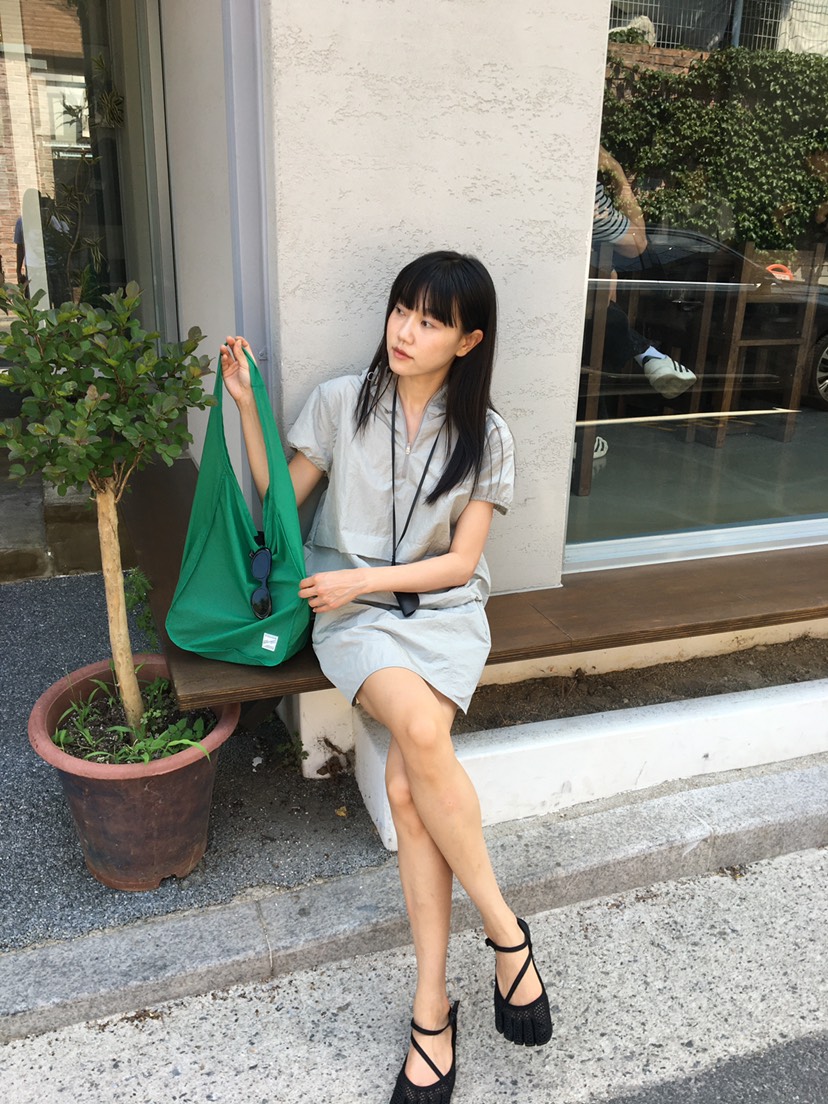 BAKING POWDER韓國東大門代購女士新款推薦熱賣襯衫蕾絲衫BAKING POWDER襯衫/蕾絲衫