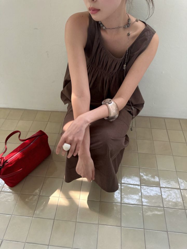 MARE韓國東大門代購女裝新品時尚休閑推薦熱賣吊帶背心褶皺MARE吊帶/背心
