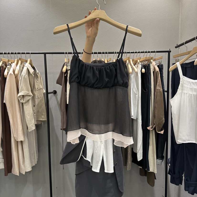 FLAMME TOIT/LUNAMDE韓國代購女士新品熱賣26夏季吊帶背心FLAMME TOIT/LUNAMDE吊帶/背心圖色2