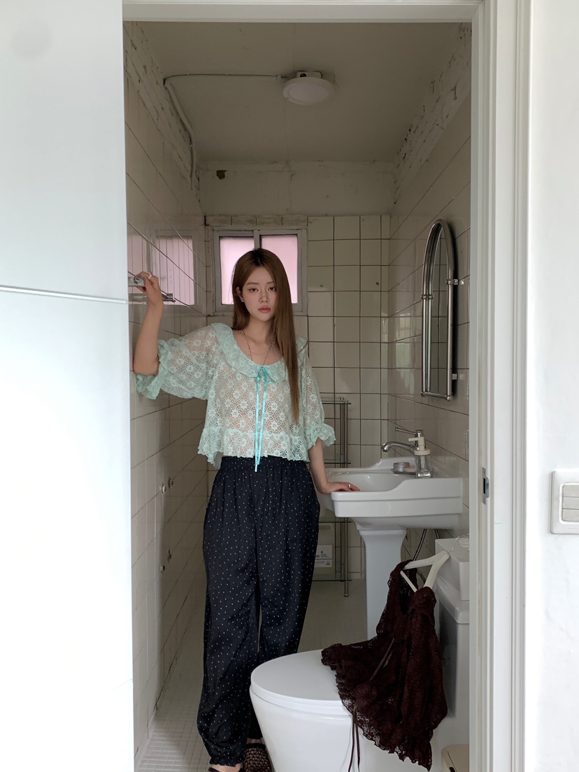 MAISONDEGLORY東大門實拍韓國女裝新款時尚人氣襯衫蕾絲衫MAISON DE GLORY襯衫/蕾絲衫