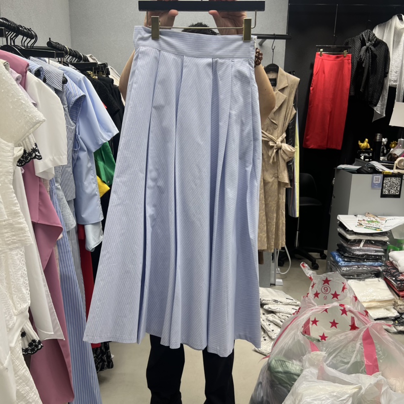 TANIA韓國代購女士新品熱賣時尚人氣休閑26夏季推薦長裙條紋TANIA長裙圖色1