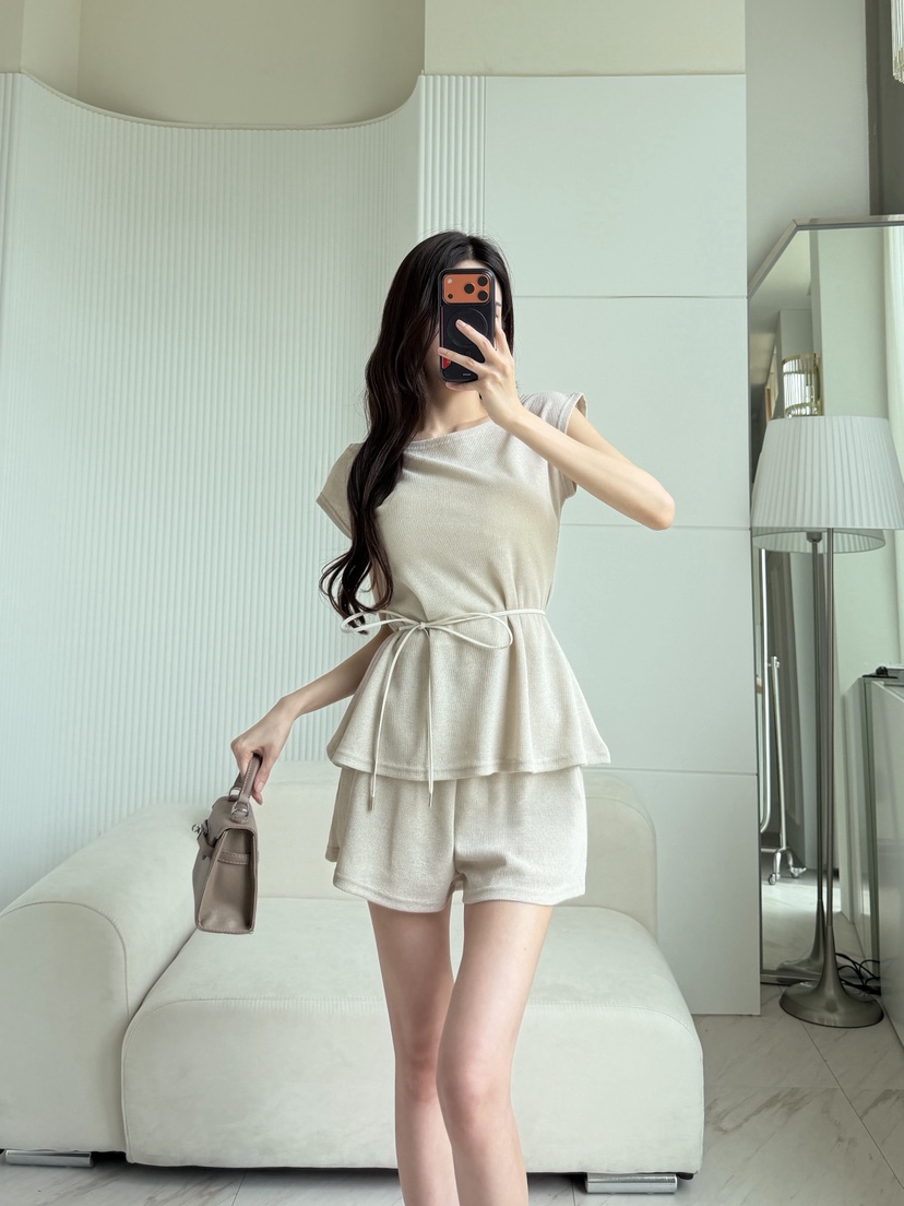 CLOTH韓國直郵實拍女士新款熱賣時尚推薦人氣26夏季套裝含腰繩CLOTH套裝