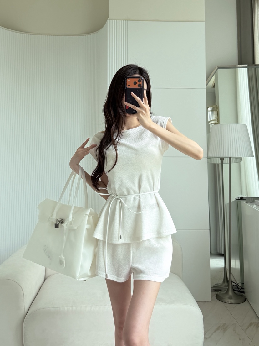 CLOTH韓國直郵實拍女士新款熱賣時尚推薦人氣26夏季套裝含腰繩CLOTH套裝圖色1