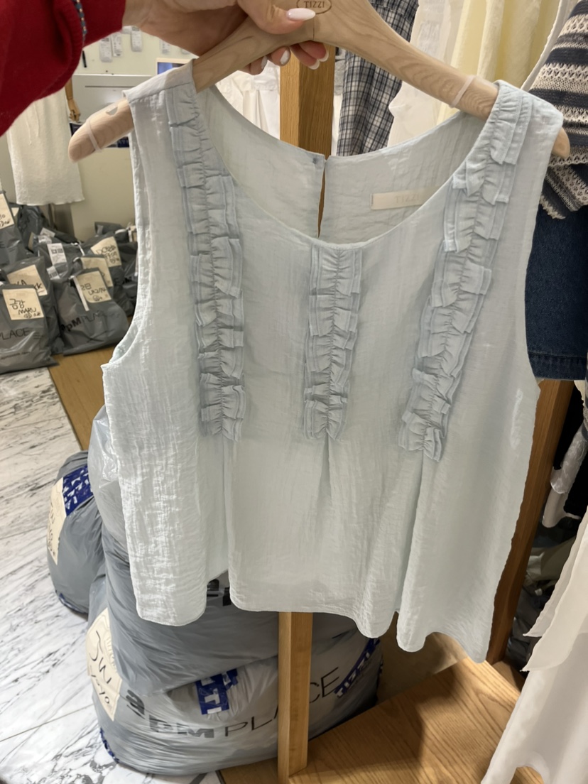 TIZZI韓國直郵女裝新品人氣推薦熱賣休閑時尚26夏季吊帶背心TIZZI吊帶/背心圖色1