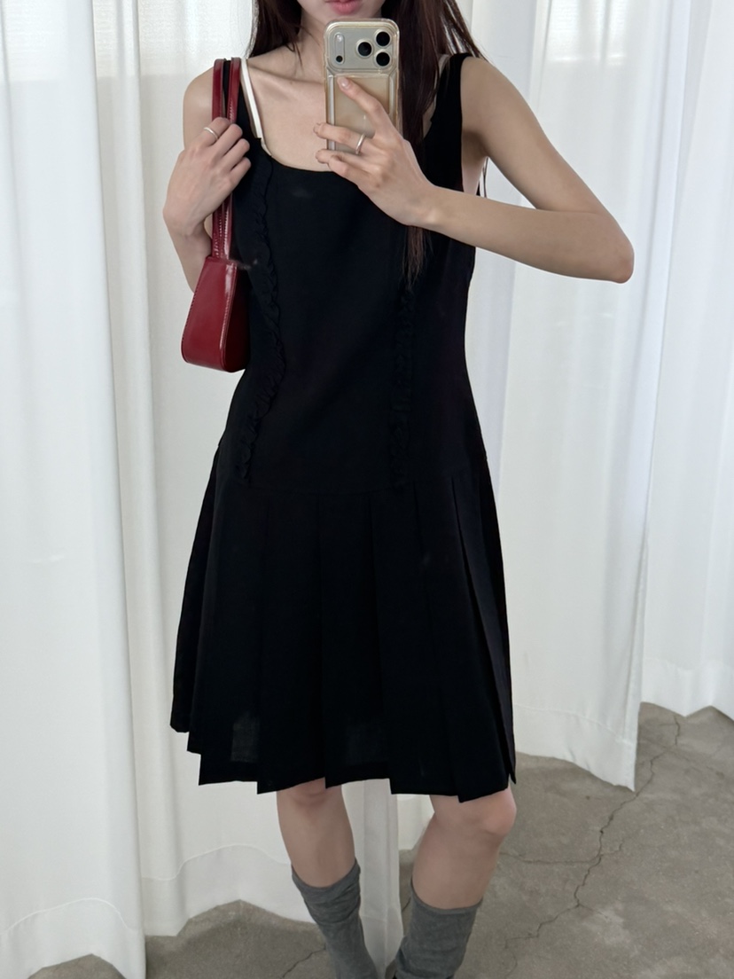FOSET東大門實拍韓國女裝新品26夏季人氣休閑時尚連衣裙OPSFOSET連衣裙