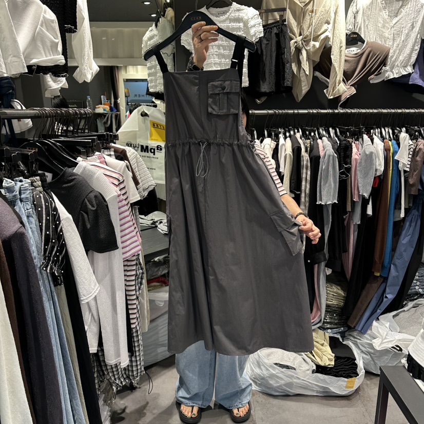 STAR-L韓國代購女士新品休閑熱賣26夏季連衣裙不含內搭吊帶裙STAR-L連衣裙圖色2墨色