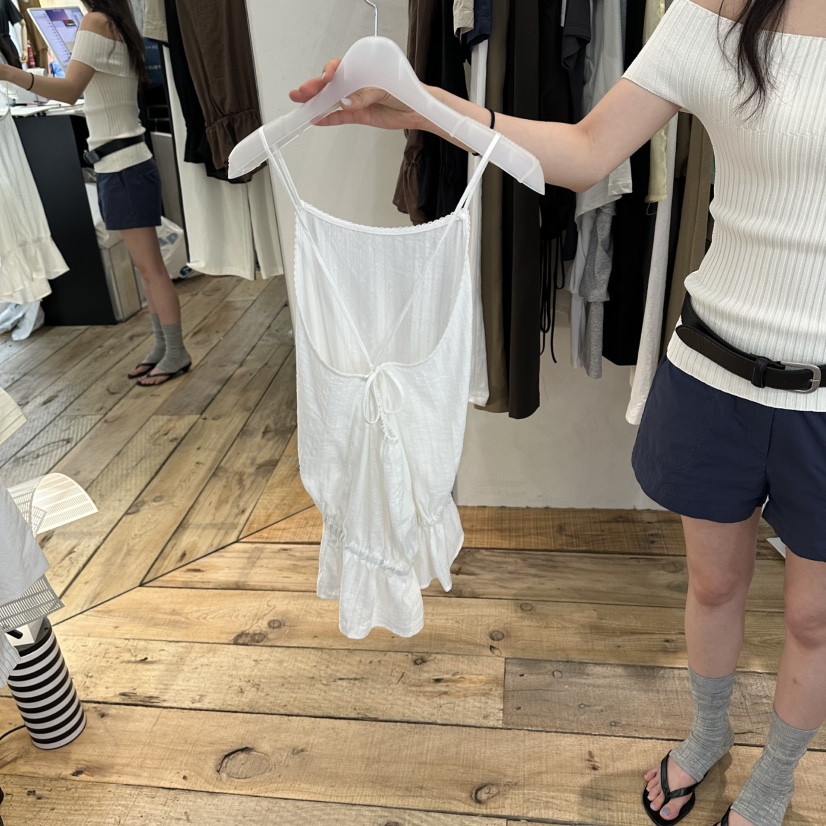 CREAM VILLA東大門實拍韓國女裝新款26夏季吊帶背心CREAM VILLA吊帶/背心