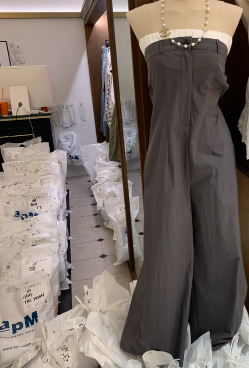 VIRKIN韓國東大門直郵女裝新品休閑人氣熱賣推薦時尚連體褲VIRKIN連體褲圖色4