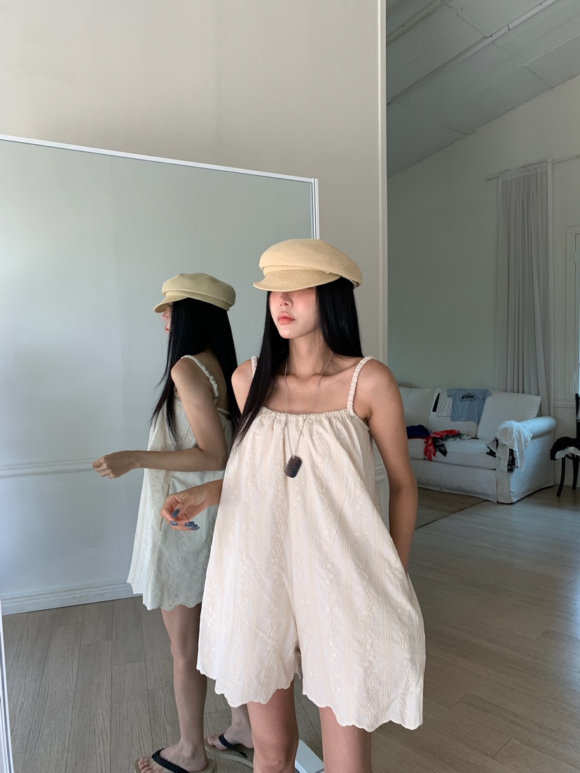 BADCALM東大門實拍韓國女士新品推薦休閑熱賣背帶褲刺繡棉BADCALM背帶褲