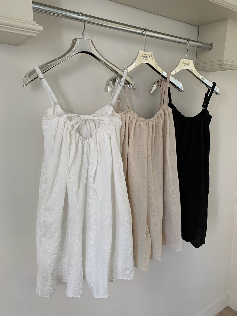 BADCALM東大門實拍韓國女士新品推薦休閑熱賣背帶褲刺繡棉BADCALM背帶褲
