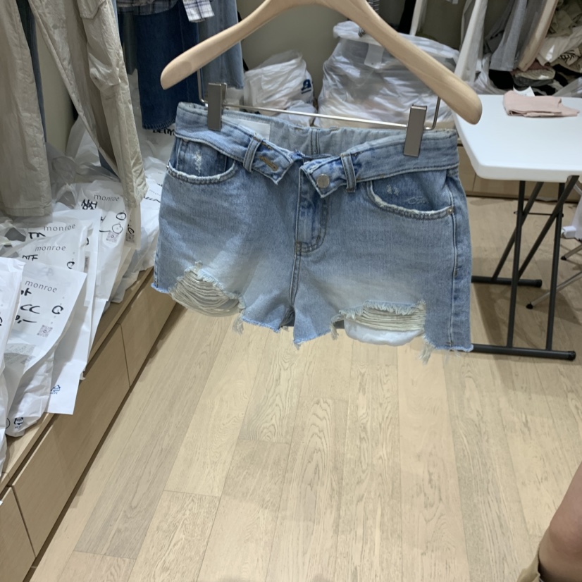 MEMOIRE東大門實拍韓國女裝新款熱賣人氣26夏季時尚休閑短褲MEMOIRE短褲圖色2