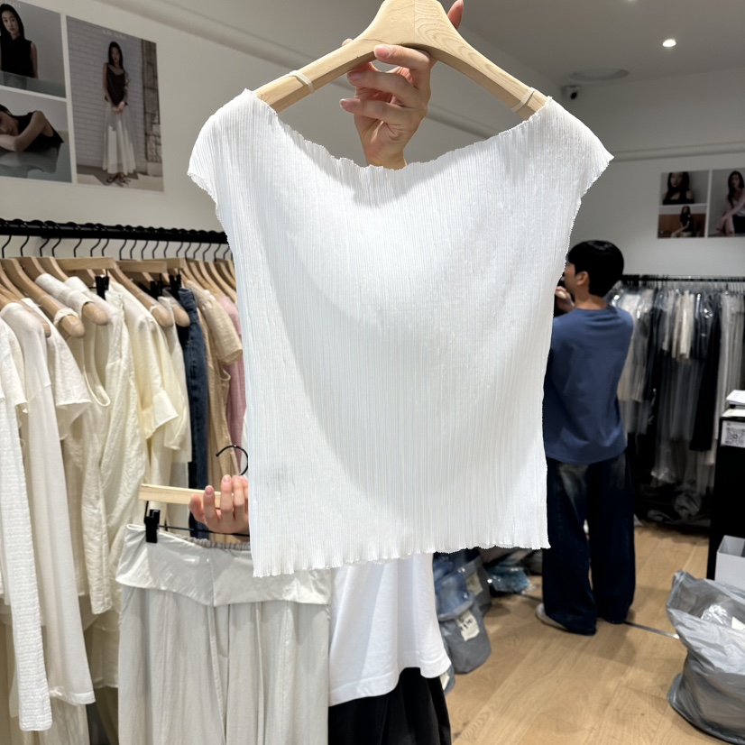 aube nunt東大門實拍韓國女裝新品26夏季熱賣吊帶背心褶皺aube nunt吊帶/背心