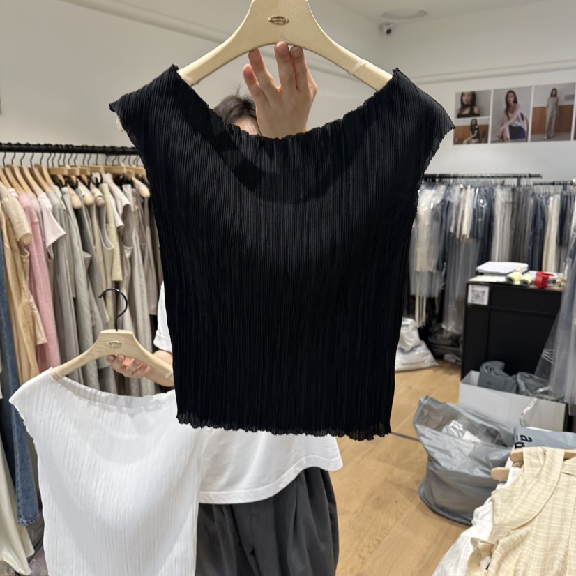 aube nunt東大門實拍韓國女裝新品26夏季熱賣吊帶背心褶皺aube nunt吊帶/背心圖色2
