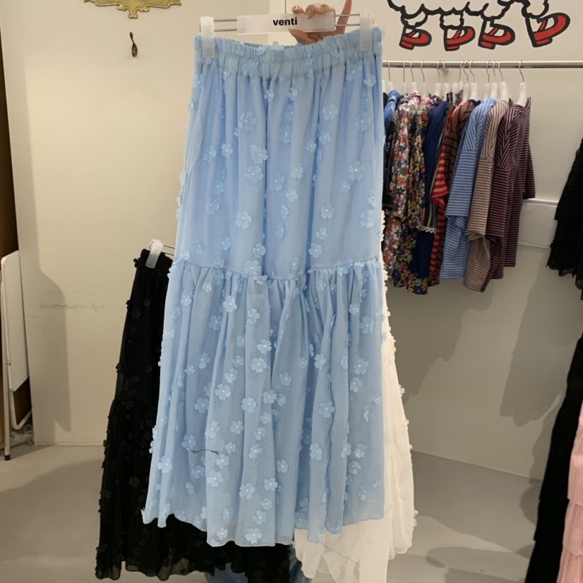 VENTI東大門實拍韓國女裝新款推薦26夏季人氣時尚長裙蕾絲VENTI長裙圖色2