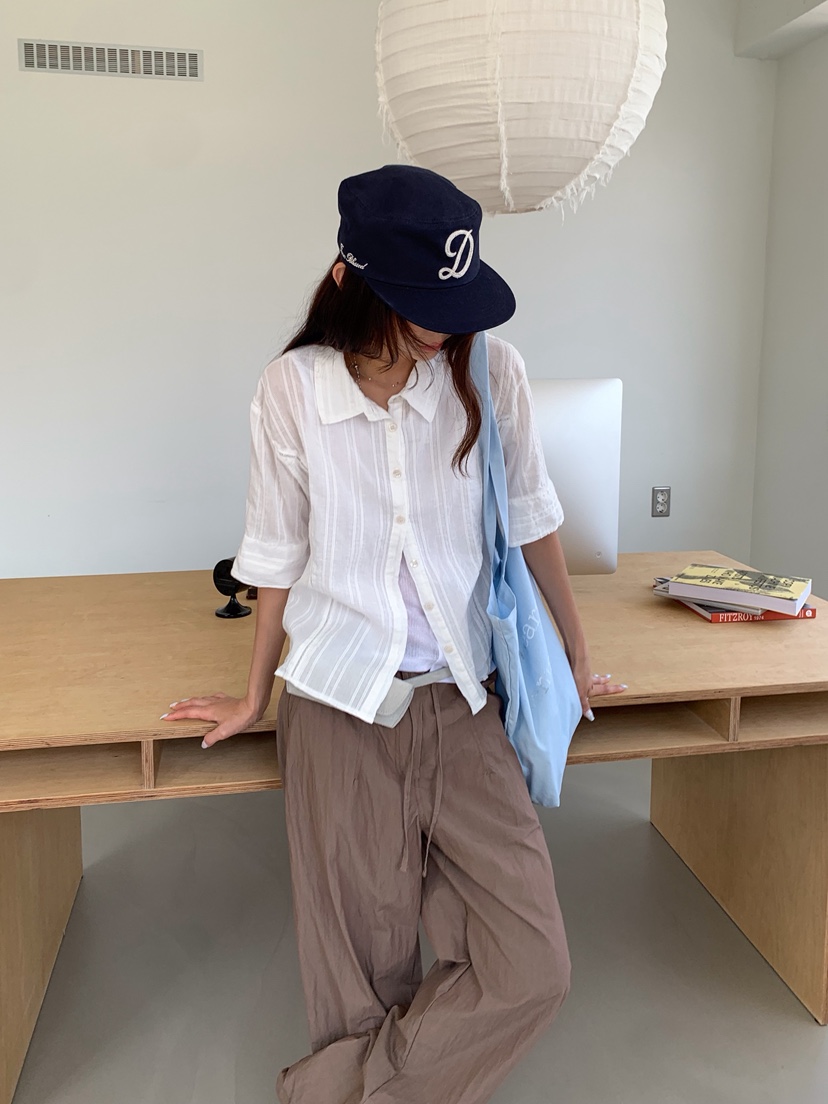WEARABLE-L韓國直郵實拍女裝新品熱賣推薦休閑襯衫蕾絲衫WEARABLE襯衫/蕾絲衫