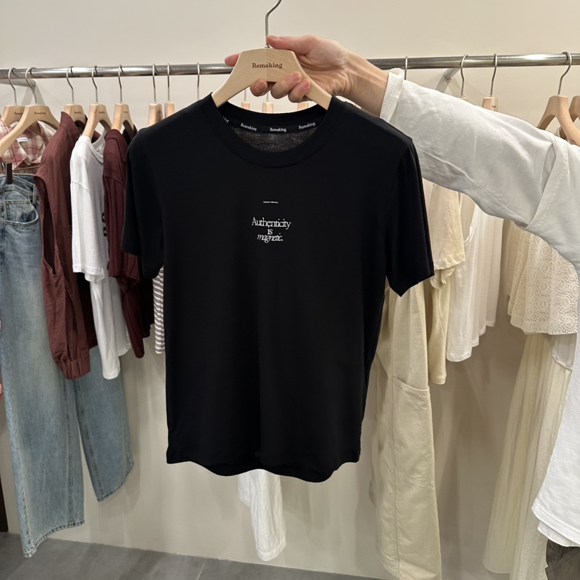 URBANSTORY/REMAKING韓國東大門直郵女士新品休閑人氣T恤Remaking/URBANSTORYT恤圖色3黑色