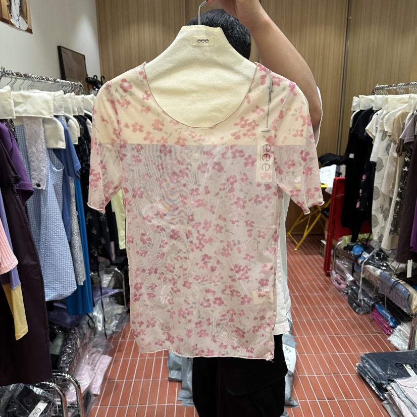 EEE韓國東大門直郵女士新品熱賣人氣時尚26夏季推薦休閑T恤EEET恤圖色1