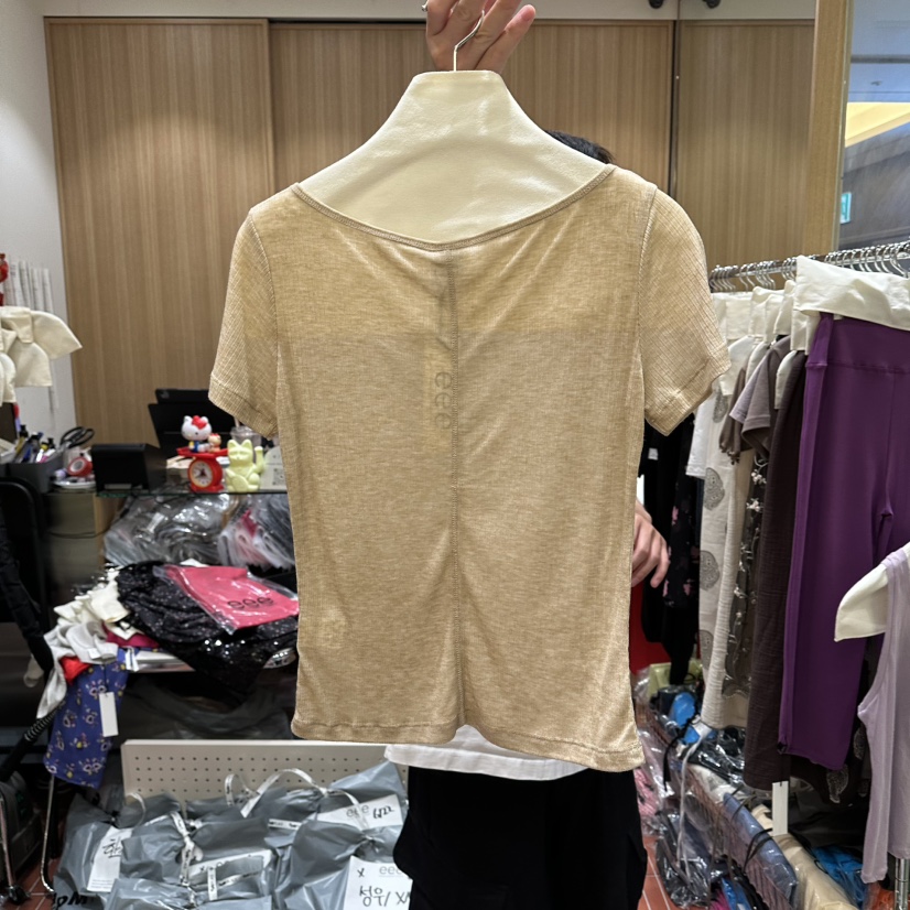 EEE韓國東大門代購女裝新品人氣推薦26夏季熱賣時尚T恤短款EEET恤