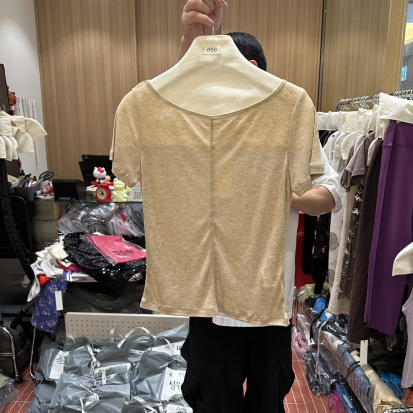 EEE韓國東大門代購女裝新品人氣推薦26夏季熱賣時尚T恤短款EEET恤圖色4