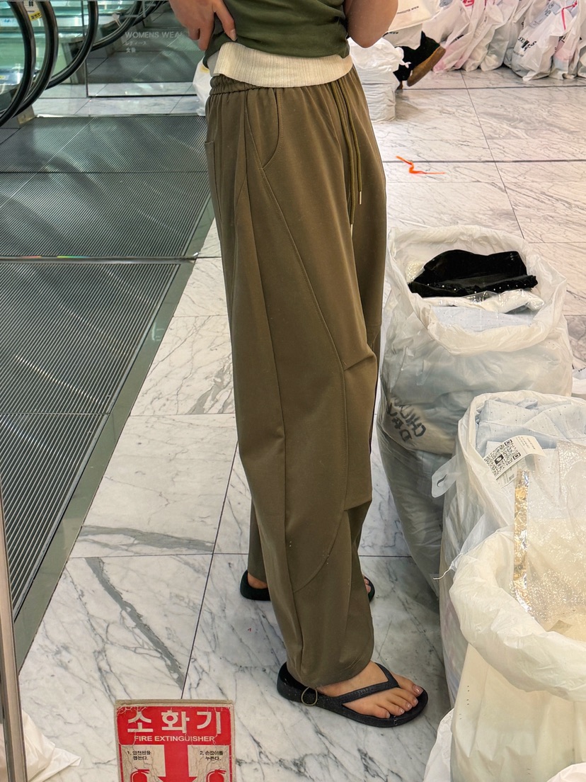 81 MARKET-L韓國代購女士新款時尚推薦人氣熱賣26夏季休閑褲81 MARKET-L休閑褲