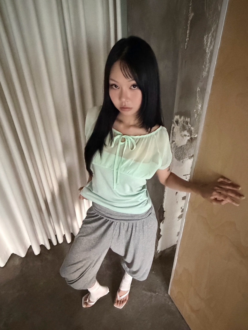 MORE THAN-P東大門實拍韓國女裝新款推薦襯衫蕾絲衫褶皺MORE THAN襯衫/蕾絲衫