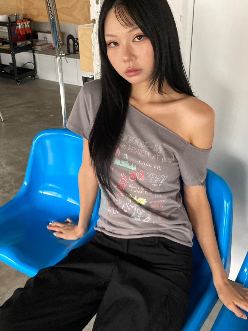 MORE THAN-P韓國東大門直郵女裝新款時尚休閑熱賣人氣T恤MORE THANT恤