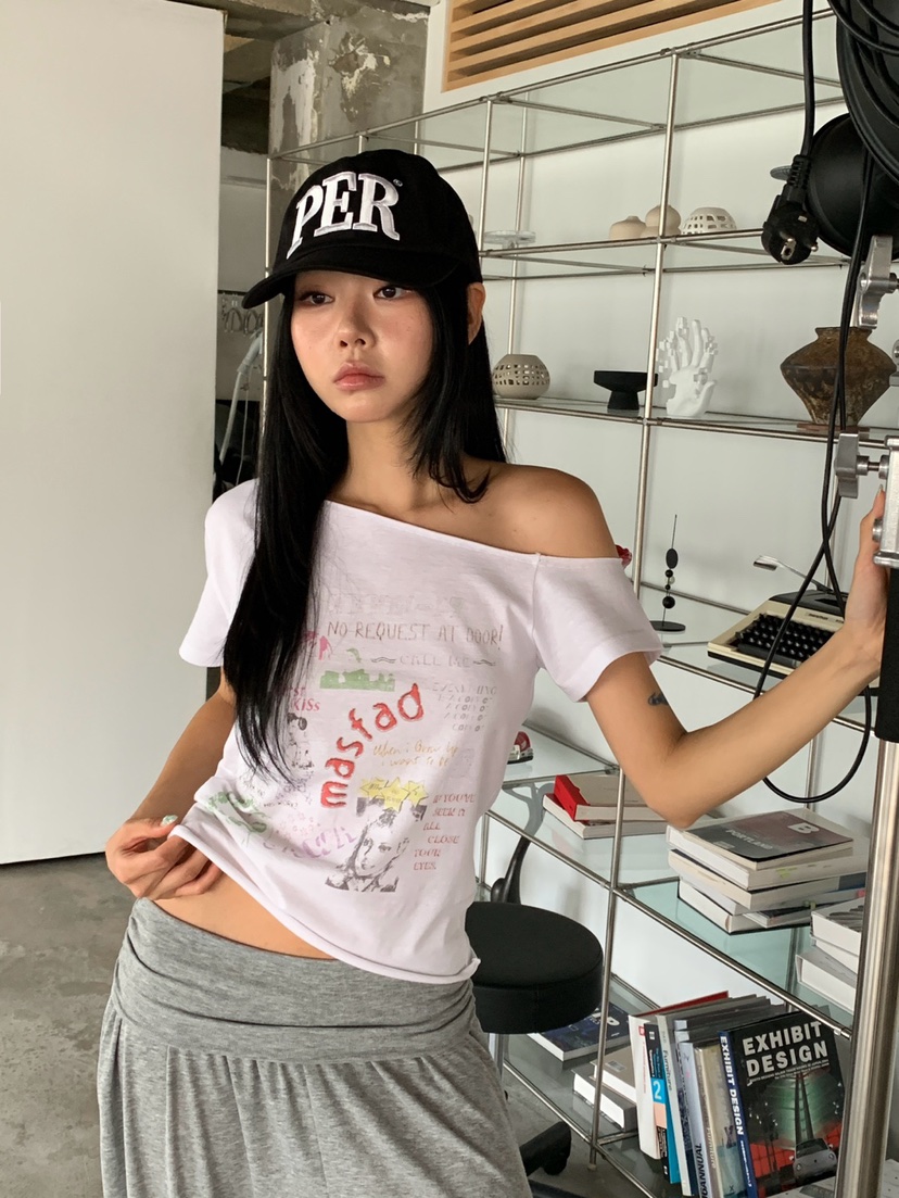 MORE THAN-P韓國東大門直郵女裝新款時尚休閑熱賣人氣T恤MORE THANT恤