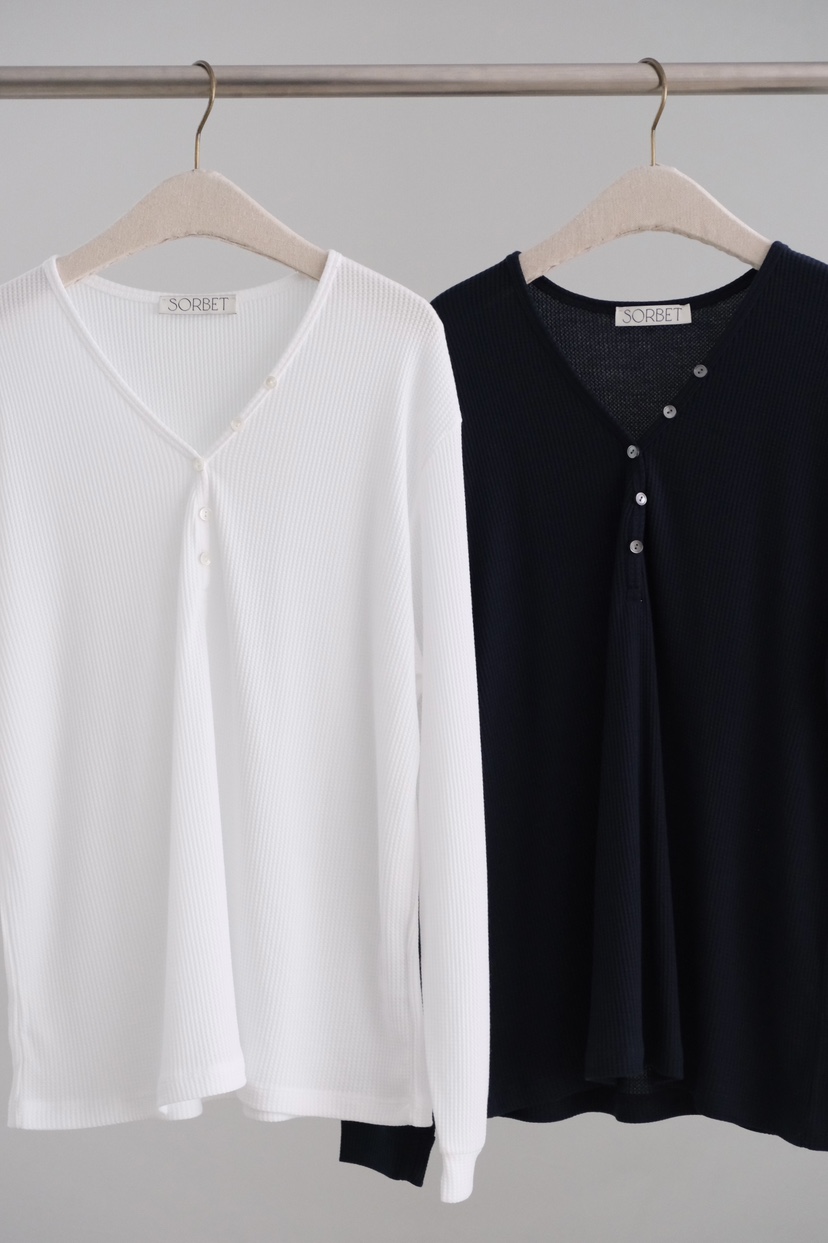 SORBET/FLAT WHITE韓國代購女裝新品26夏季長袖T恤華夫格格紋SORBET/FLAT WHITE長袖T恤