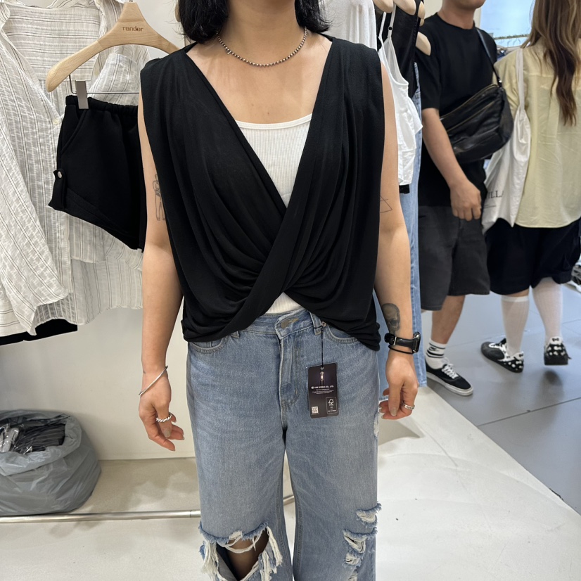 RENDER韓國直郵女裝新品推薦休閑時尚人氣吊帶背心不含內搭RENDER吊帶/背心圖色1黑色