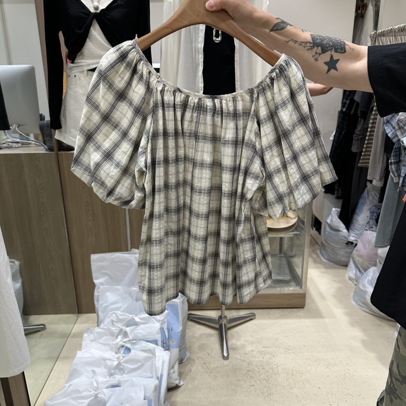 MELO韓國東大門代購女裝新品時尚26夏季襯衫蕾絲衫泡泡袖格子MELO襯衫/蕾絲衫