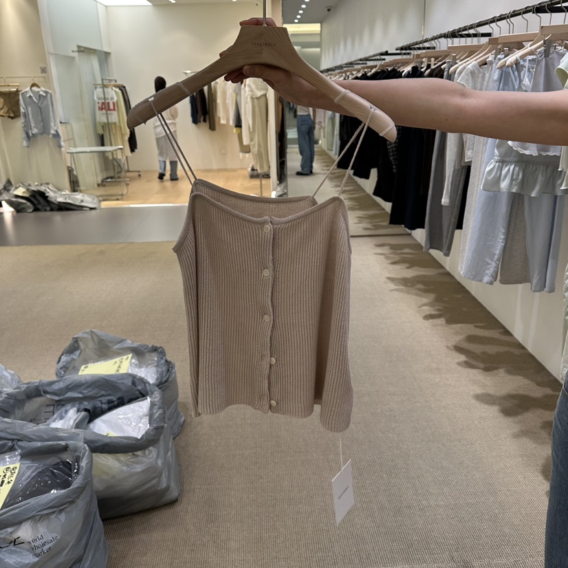 VEGETABLE韓國直郵女裝新品休閑熱賣推薦吊帶背心棉質羅紋VEGETABLE吊帶/背心圖色2