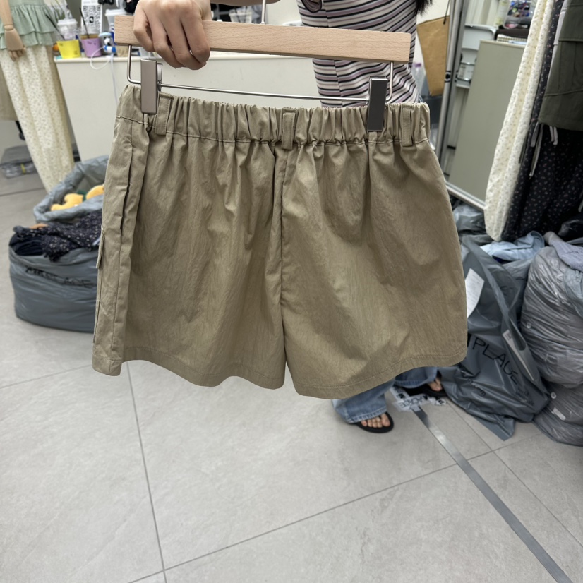 I MFACT韓國直郵實拍女士新品時尚休閑人氣推薦短褲口袋I MFACT短褲