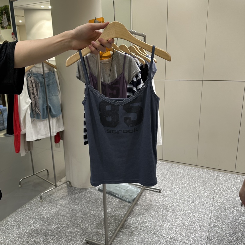 SOF韓國直郵實拍女裝新品推薦26夏季熱賣時尚人氣吊帶背心SOF吊帶/背心圖色2