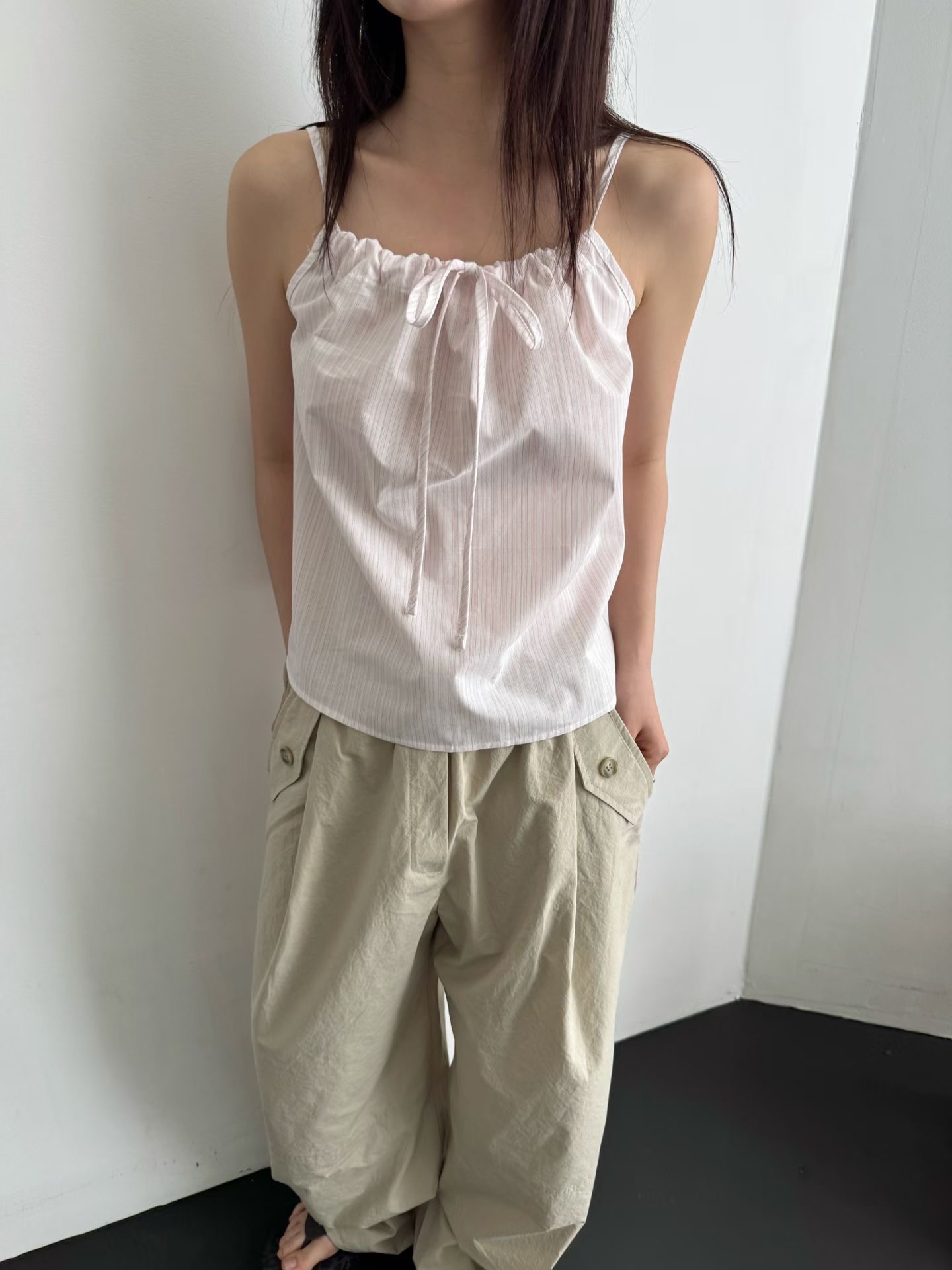 FAVOURED韓國代購女士新款熱賣人氣時尚吊帶背心褶皺條紋FAVOURED吊帶/背心