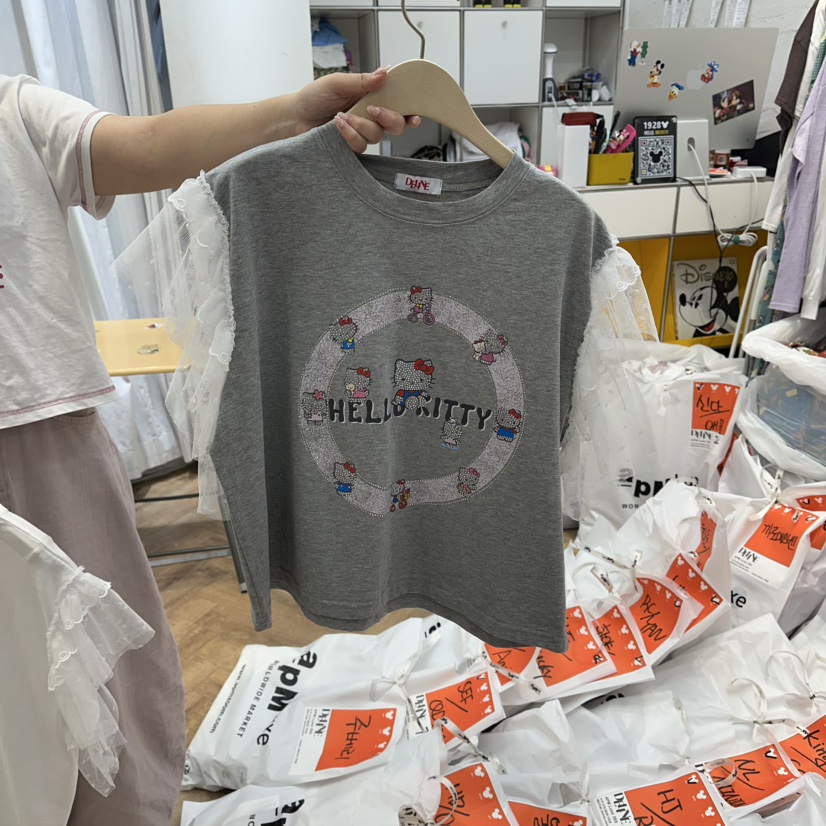 DE LINE韓國代購女士新款26夏季熱賣人氣襯衫蕾絲衫蕾絲DE LINE襯衫/蕾絲衫圖色2