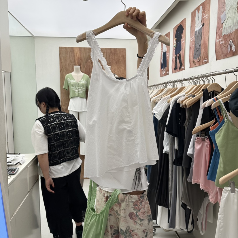 CHAV韓國東大門代購女裝新款26夏季熱賣推薦時尚吊帶背心CHAV吊帶/背心圖色1
