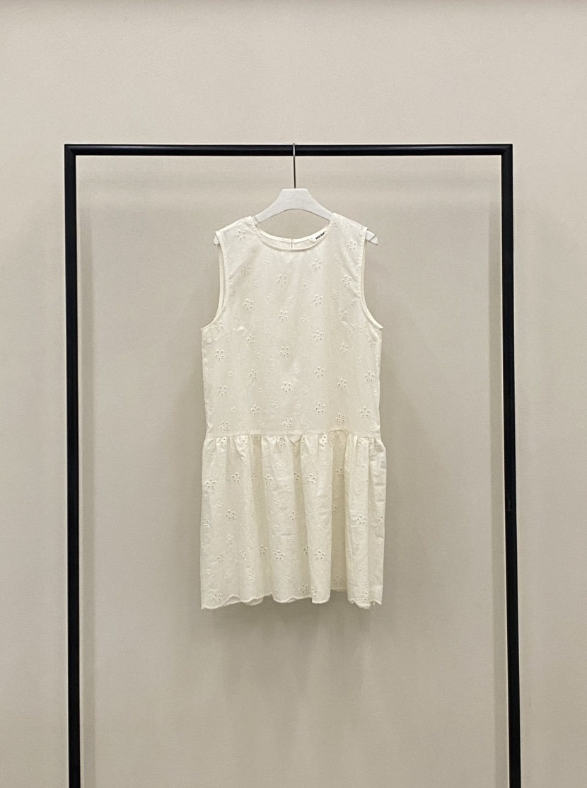 MUCH MORE/JACKPOT韓國代購女士新品26夏季休閑推薦連衣裙MUCH MORE/JACKPOT連衣裙圖色1