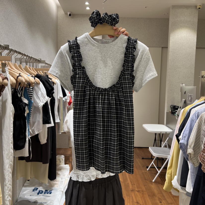 COMELY韓國東大門直郵女裝新品人氣吊帶背心不含內搭套裝格子COMELY吊帶/背心圖色2