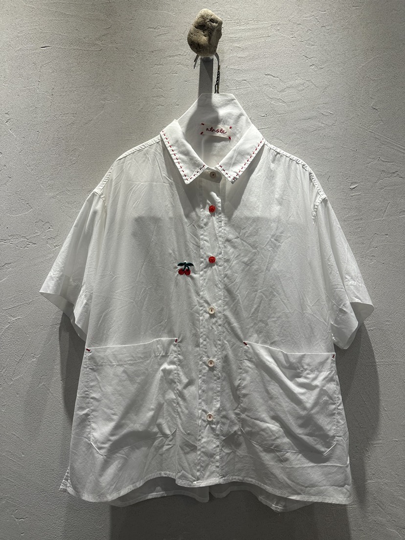 AT NOTE韓國直郵實拍女裝新款人氣推薦熱賣襯衫蕾絲衫刺繡AT NOTE襯衫/蕾絲衫圖色1