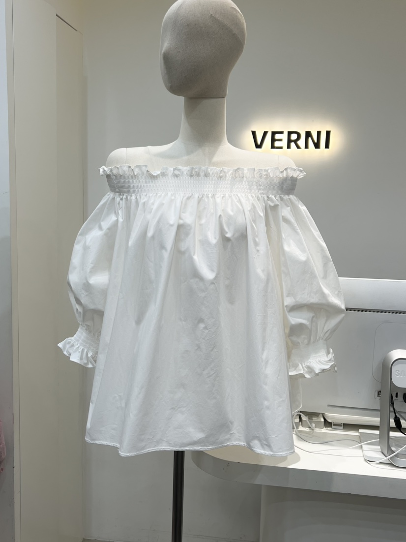 VERNI韓國東大門代購女士新款休閑人氣時尚襯衫蕾絲衫露肩VERNI襯衫/蕾絲衫圖色1