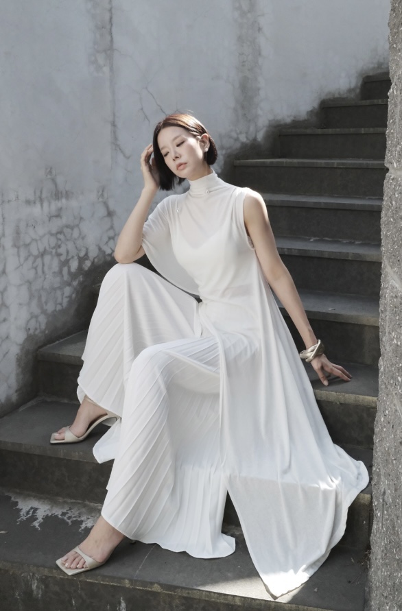 EIGHTGLOW韓國直郵女裝新品時尚人氣26夏季熱賣休閑褲褶裥EIGHTGLOW休閑褲