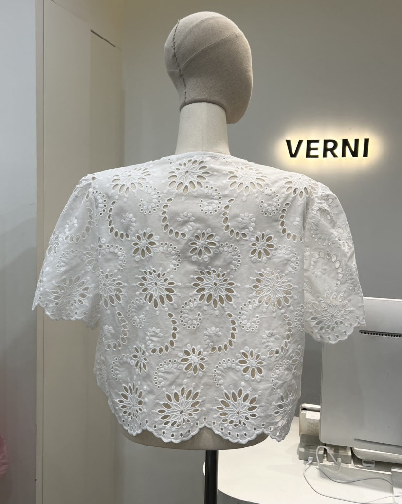 VERNI韓國東大門代購女士新款休閑襯衫蕾絲衫羊毛開襟鏤空VERNI襯衫/蕾絲衫