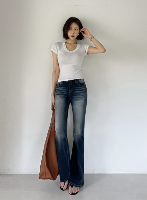 EIGHTGLOW韓國直郵實拍女士新款人氣26夏季時尚休閑T恤雙領EIGHTGLOWT恤