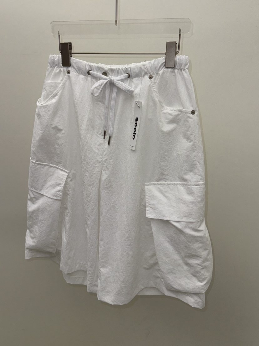 SEOLO韓國直郵實拍女裝新品26夏季推薦時尚熱賣人氣短褲尼龍Seolo seoul短褲圖色2