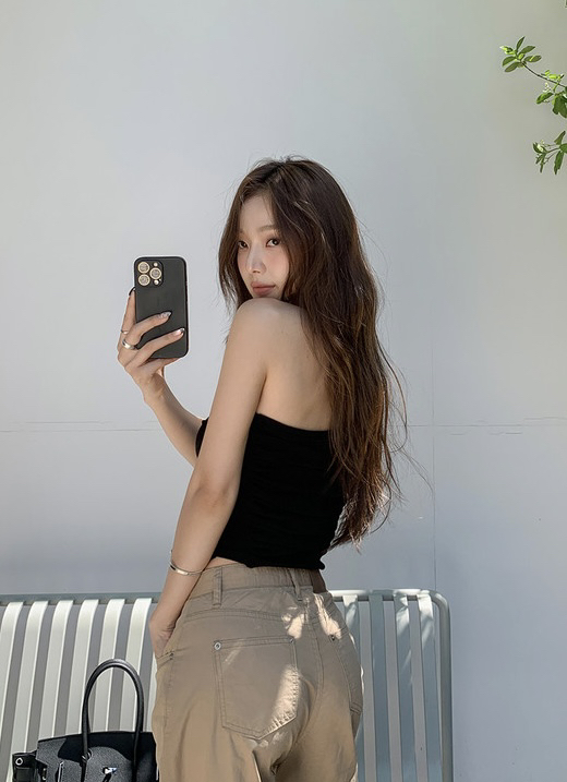EIGHTGLOW韓國直郵女士新款時尚熱賣推薦吊帶背心不含內搭EIGHTGLOW吊帶/背心