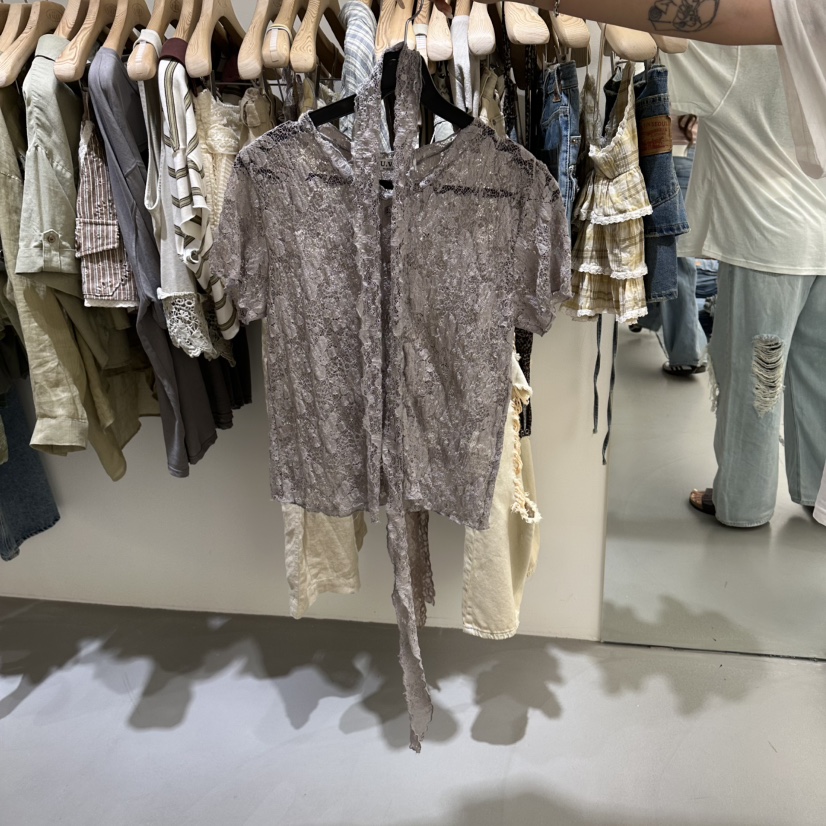 VAULT韓國代購女士新品26夏季時尚休閑襯衫蕾絲衫含繩圍巾VAULT襯衫/蕾絲衫圖色2